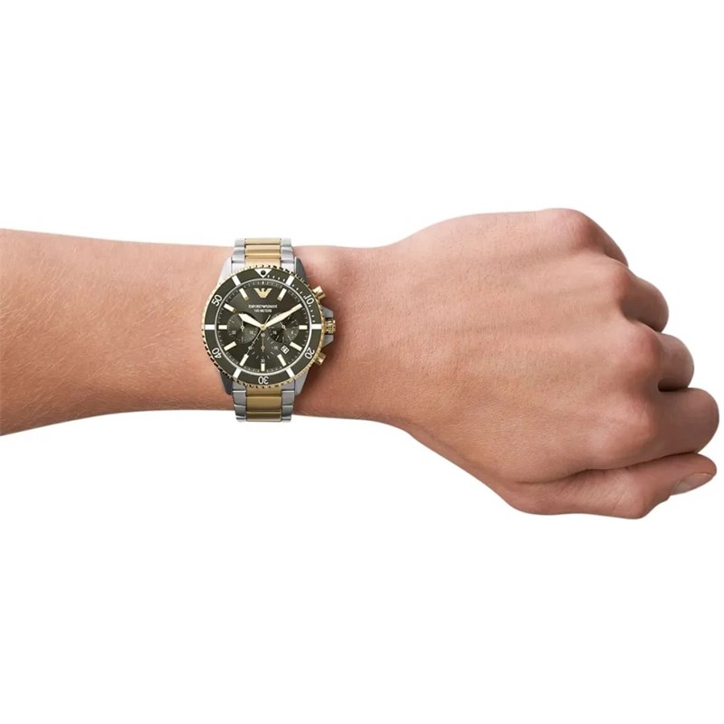ar11361_on_hand.jpg