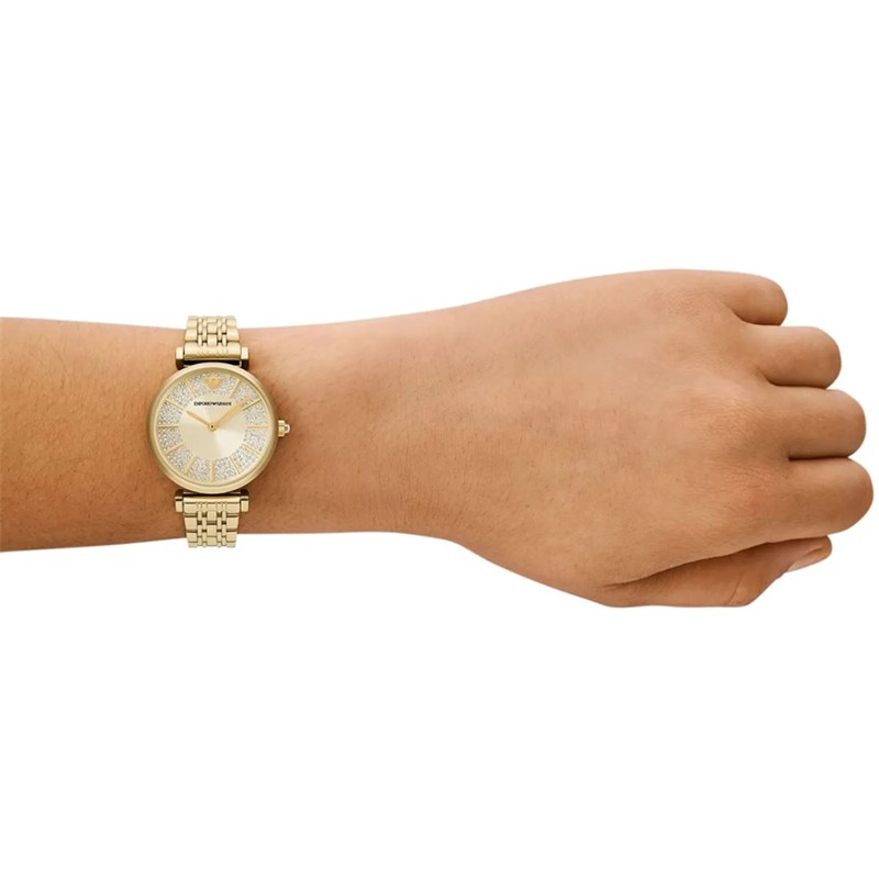 ar11608hand.jpg