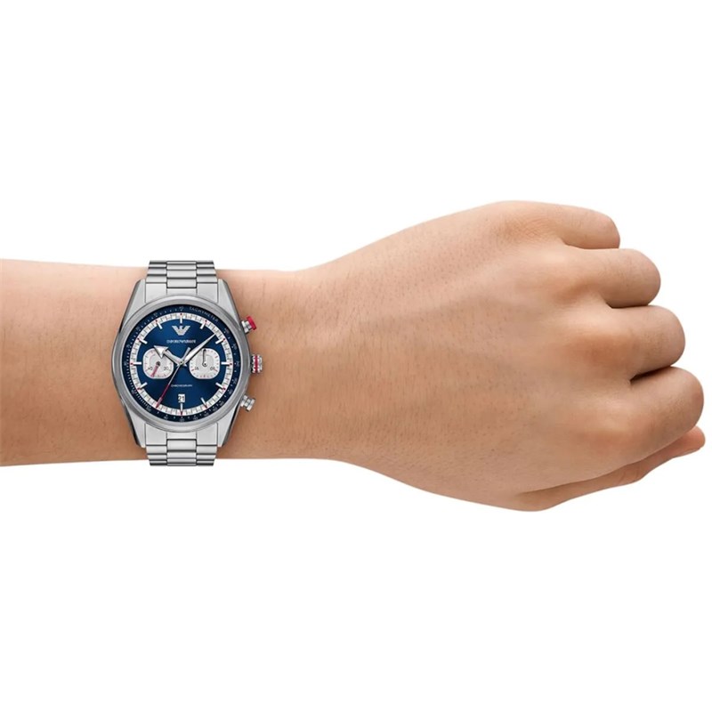 ar11676hand.jpg