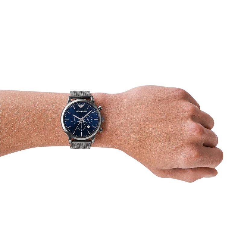 ar1979hand.jpg